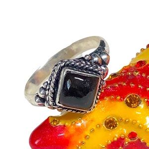 🖤💍silver plated onyx ring -new never worn